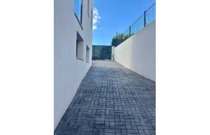 Odsprzedaż / Rynek wtórny - Willa -
Polop