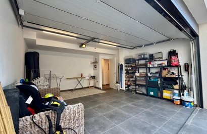 Odsprzedaż / Rynek wtórny - Willa -
Polop