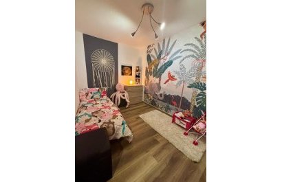 Odsprzedaż / Rynek wtórny - Willa -
Polop