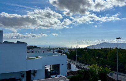 Odsprzedaż / Rynek wtórny - Willa -
Polop