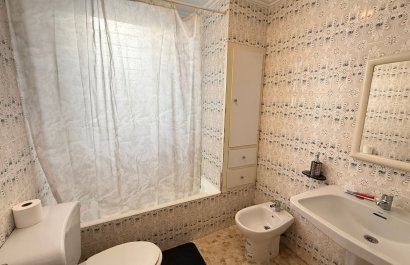 Segunda mano - Apartamento / piso -
Miramar