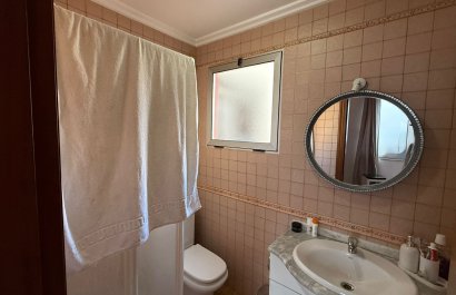 Segunda mano - Apartamento / piso -
Miramar