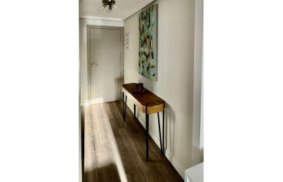 Segunda mano - Apartamento / piso -
Vergel