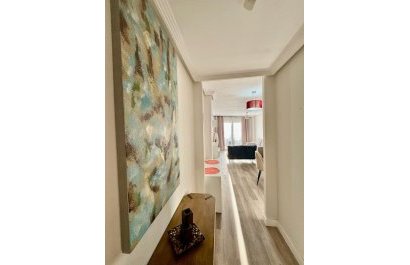 Segunda mano - Apartamento / piso -
Vergel