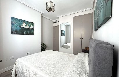 Segunda mano - Apartamento / piso -
Vergel