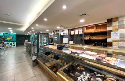 Odsprzedaż / Rynek wtórny - Lokal  -
Villajoyosa