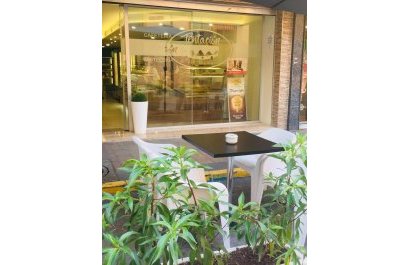 Odsprzedaż / Rynek wtórny - Lokal  -
Villajoyosa