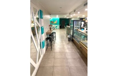 Odsprzedaż / Rynek wtórny - Lokal  -
Villajoyosa