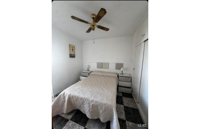 Herverkoop - Appartement / flat -
