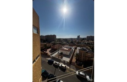 Herverkoop - Appartement / flat -
