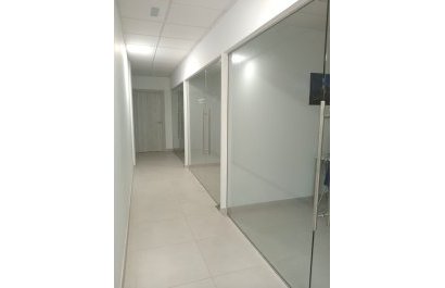 Segunda mano - Local  -
La Nucía