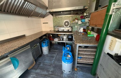 cocina - Local en venta en Dénia cerca del mar 