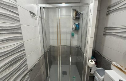 BAÑO - Vivienda en venta en Denia cerca del centro 