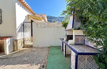 Segunda mano - Chalet -
Denia - Montgó