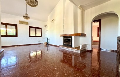 Segunda mano - Chalet -
Denia - Montgó