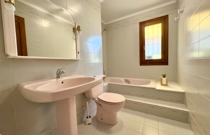 Segunda mano - Chalet -
Denia - Montgó