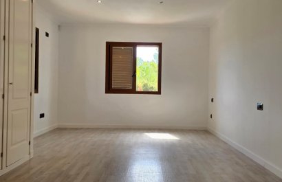 Segunda mano - Chalet independiente -
La Nucía