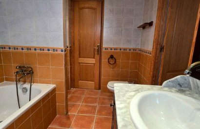 Segunda mano - Chalet independiente -
La Nucía