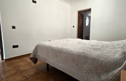 Segunda mano - Chalet independiente -
La Nucía