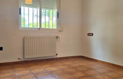 Segunda mano - Chalet independiente -
La Nucía