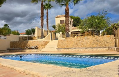 Segunda mano - Chalet independiente -
La Nucía