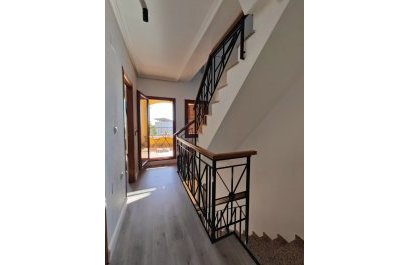 Odsprzedaż / Rynek wtórny - bliźniak -
Finestrat - Finestrat Urbanizaciones