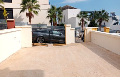 Odsprzedaż / Rynek wtórny - bliźniak -
Finestrat - Finestrat Urbanizaciones