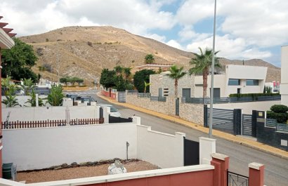 Odsprzedaż / Rynek wtórny - bliźniak -
Finestrat - Finestrat Urbanizaciones