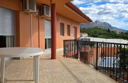 Segunda mano - Chalet independiente -
Callosa De Ensarrià