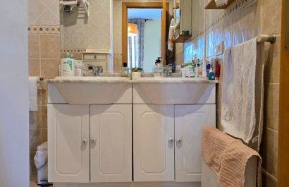 Segunda mano - Adosado -
Albir - centro