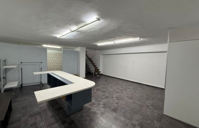 Segunda mano - Local  -
Tavernes de la Valldigna  - Pueblo 