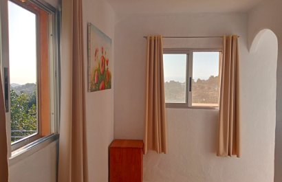 Segunda mano - Casa  -
La Nucía