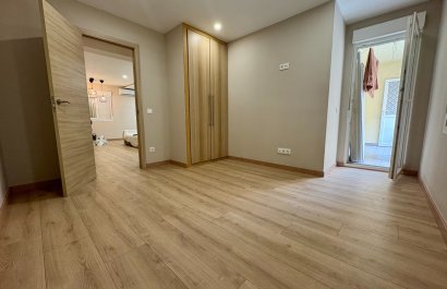 Segunda mano - Apartamento / piso -
Denia - Center