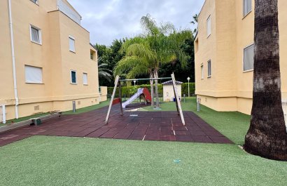 Segunda mano - Ático -
Denia - Les Marines - Las Marinas