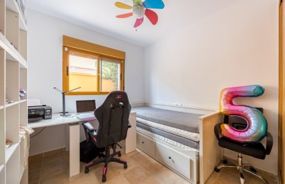 Segunda mano - Chalet independiente -
Polop