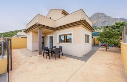 Segunda mano - Chalet independiente -
Polop