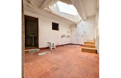 Segunda mano - Casa de pueblo  -
Denia - Center