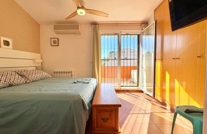 Revente - Maison de ville -
Denia - Les Marines - Las Marinas