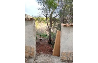 Segunda mano - Parcela / Terreno -
Altea