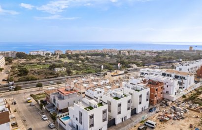 Obra nueva - Villa -
Guardamar del Segura - Urbanizaciones