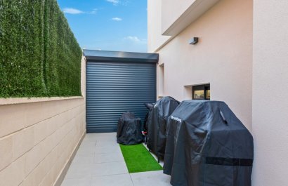 Obra nueva - Villa -
Guardamar del Segura - Urbanizaciones