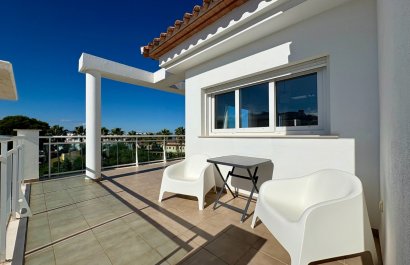 Segunda mano - Ático -
Denia - Les Marines - Las Marinas