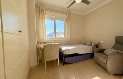 Segunda mano - Ático -
Denia - Les Marines - Las Marinas