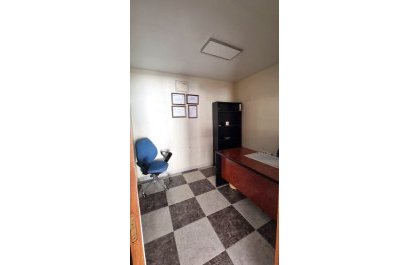 Odsprzedaż / Rynek wtórny - Lokal  -
Villajoyosa