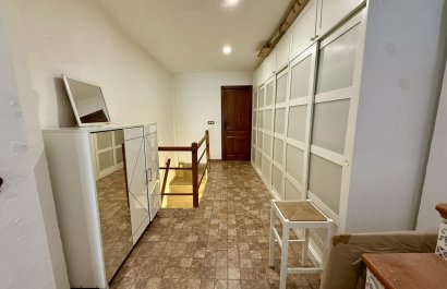 Segunda mano - Casa  -
Piles - Pueblo