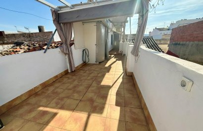 Segunda mano - Casa  -
Piles - Pueblo