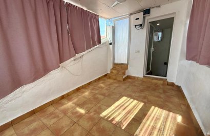 Segunda mano - Casa  -
Piles - Pueblo