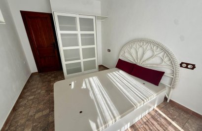 Segunda mano - Casa  -
Piles - Pueblo