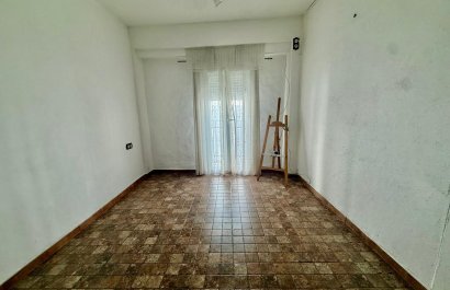 Segunda mano - Casa  -
Piles - Pueblo