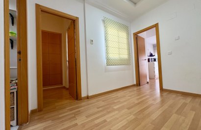 Odsprzedaż / Rynek wtórny - Penthouse -
Denia - Center